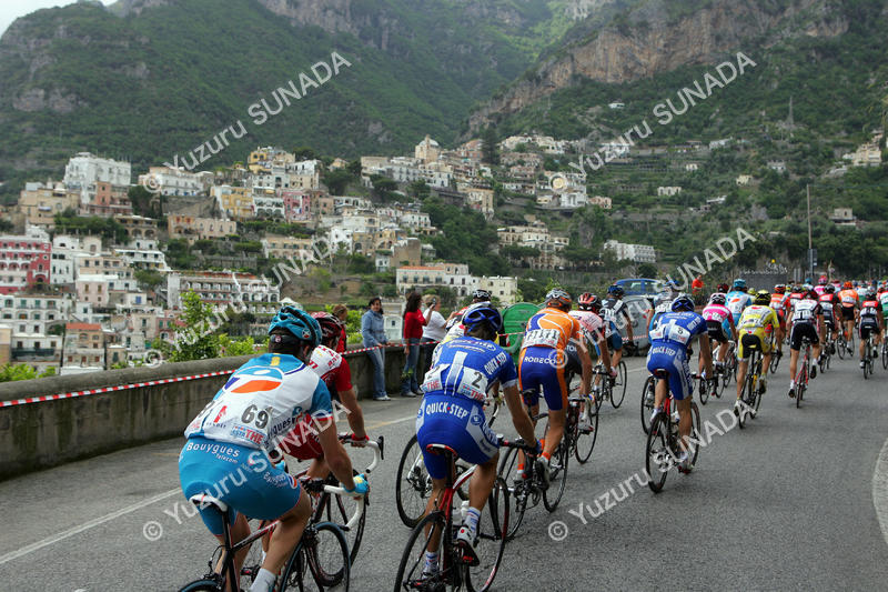 Peloton at Amalfi001p.jpg